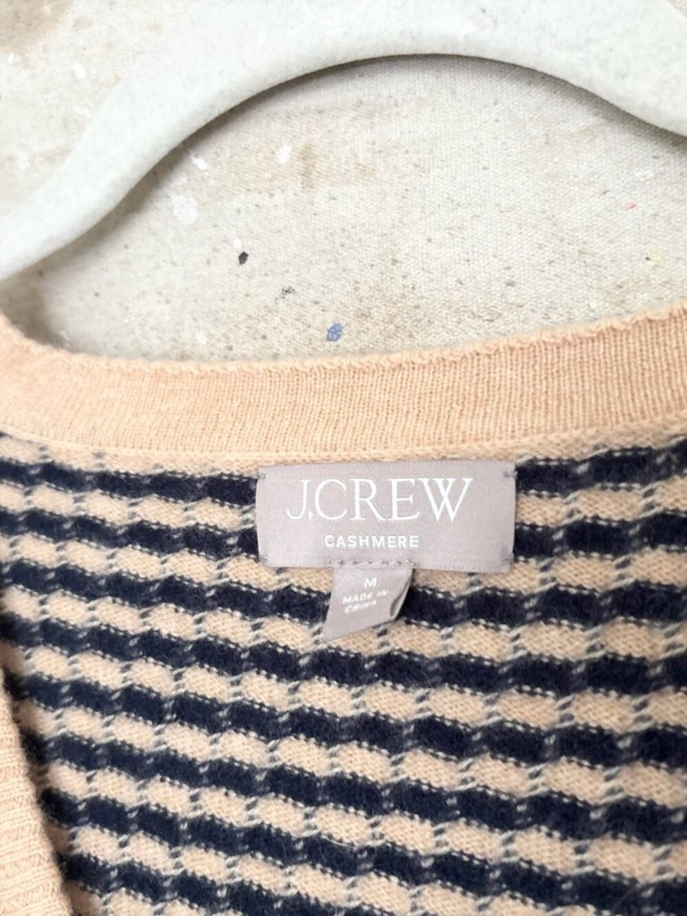 J Crew Cashmere Jacquard V-Neck Sweater Vest - Picture 4 of 7